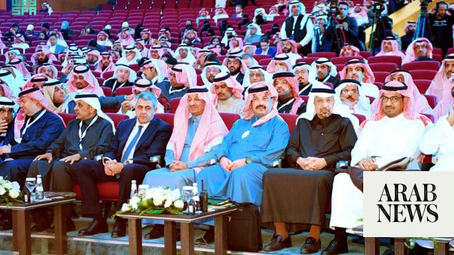 محافظ عسير ، الوزراء يحضرون انطلاق ملتقى عسير للاستثمار محافظ عسير ، الوزراء يحضرون انطلاق ملتقى عسير للاستثمار