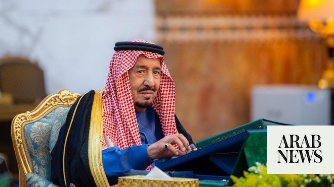مجلس الوزراء السعودي يشيد بجذور المملكة العميقة بمناسبة يوم التأسيس مجلس الوزراء السعودي يشيد بجذور المملكة العميقة بمناسبة يوم التأسيس