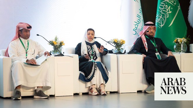تم الاتفاق على صفقات لإدخال اليوجا في الجامعات السعودية تم الاتفاق على صفقات لإدخال اليوجا في الجامعات السعودية
