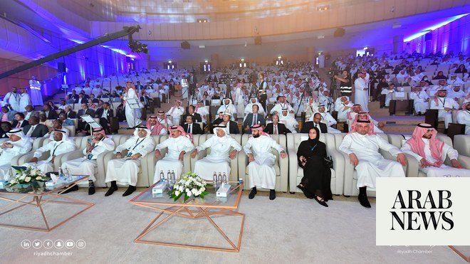 يتوقع المسؤولون السعوديون أن يزور 28 مليون سائح المملكة العربية السعودية في عام 2023 يتوقع المسؤولون السعوديون أن يزور 28 مليون سائح المملكة العربية السعودية في عام 2023