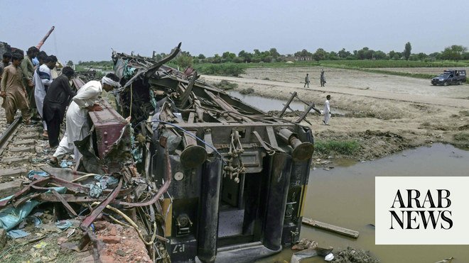 Saudi leaders offer condolences to Pakistan over deadly train derailment Saudi leaders offer condolences to Pakistan over deadly train derailment
